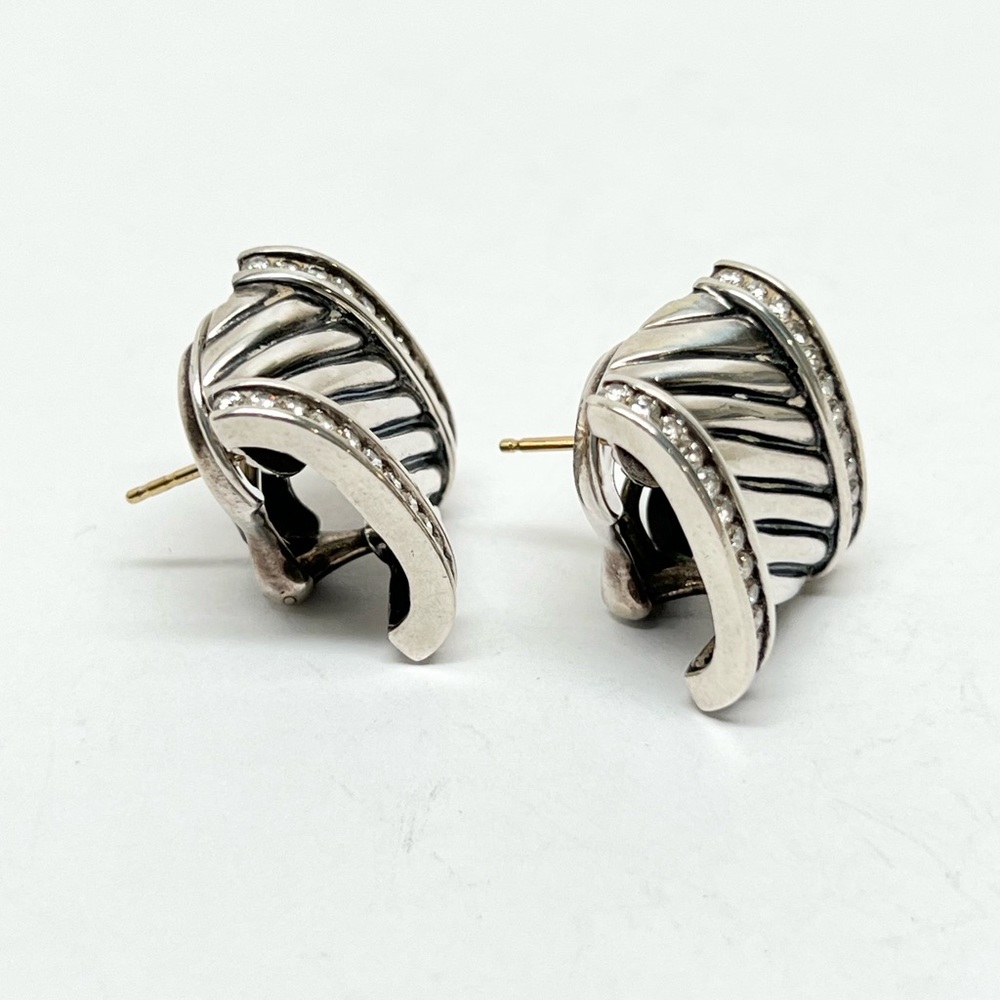 David Yurman Thoroughbred Diamond Cigar Band Earrings - Picture 4 of 10